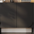 Buffet arrondi cannelé noir mat, pieds cylindriques, 140 ou 160 cm