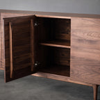 Buffet en noyer massif minimaliste 4 portes, pieds fuselés, 140 ou 160 cm