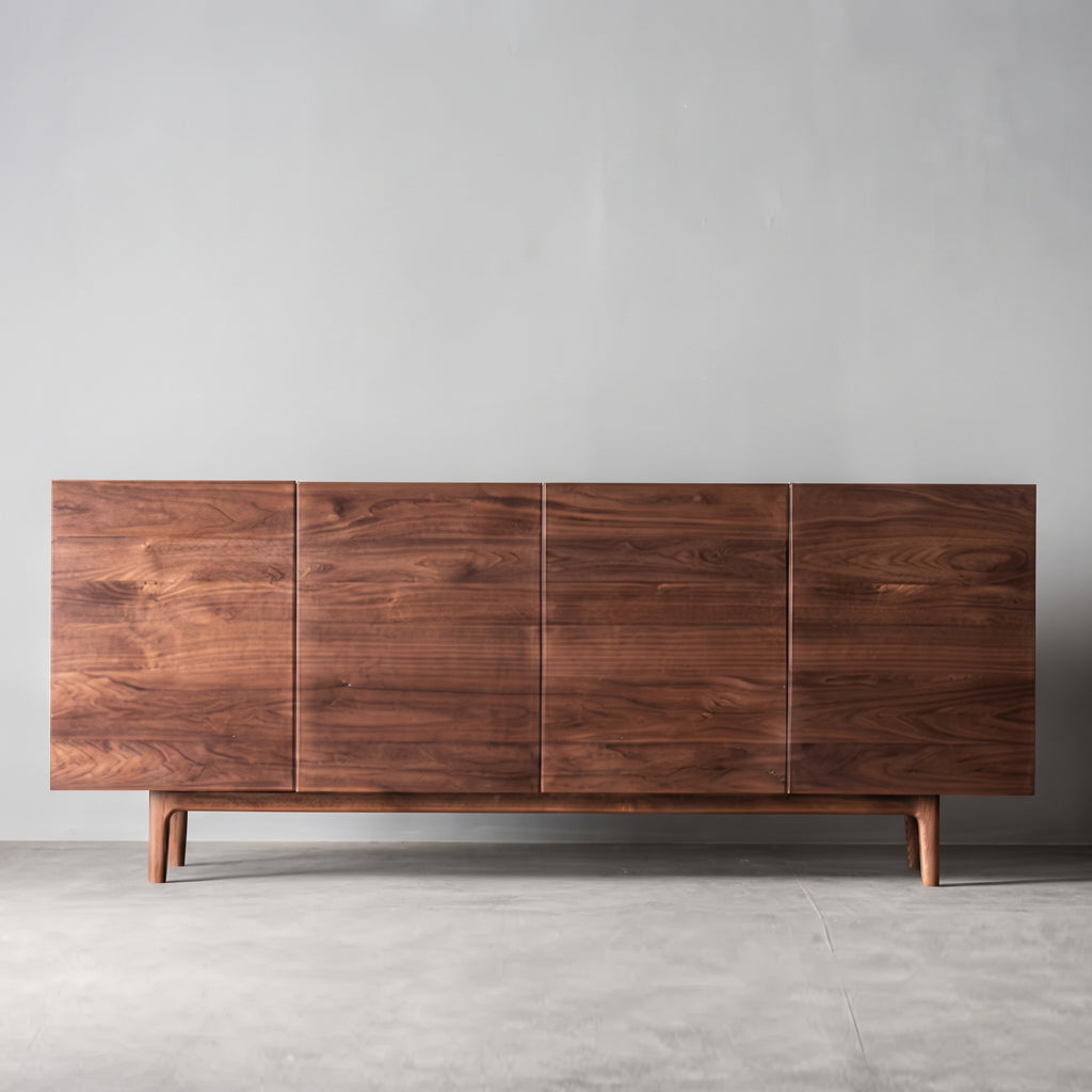 Buffet en noyer massif minimaliste 4 portes, pieds fuselés, 140 ou 160 cm