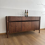 Buffet en noyer massif à structure apparente 3 portes, 120 à 160 cm