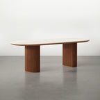 Table à manger, structure bois massif et plateau pierre frittée - Maison Delore
