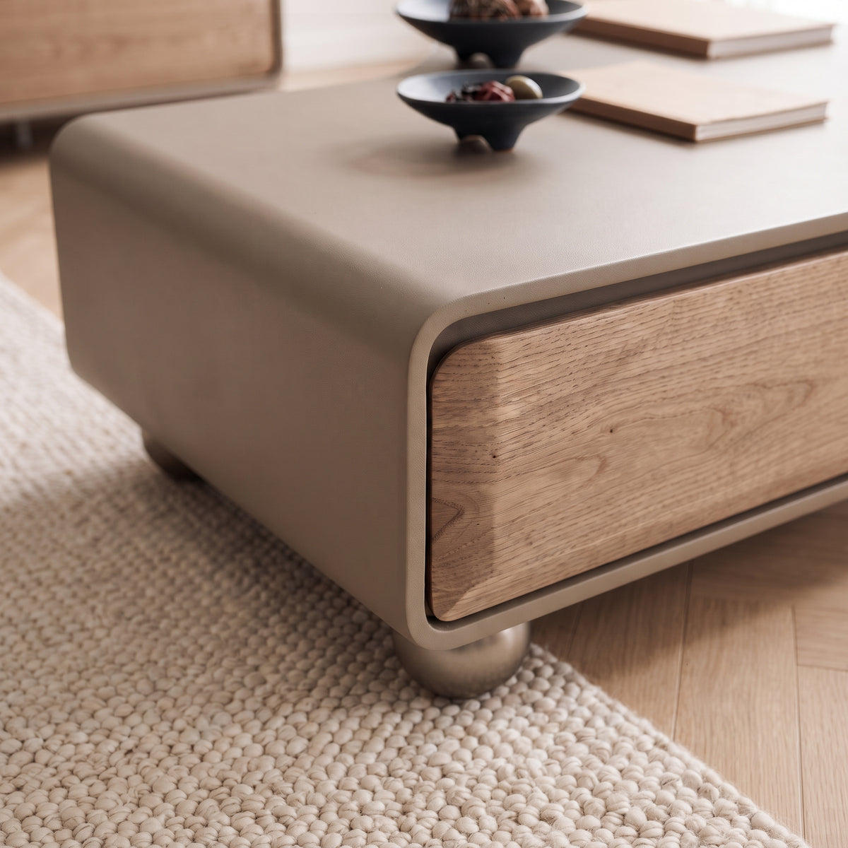 Ensemble table basse, table d'appoint et meuble TV en bois et cuir sellier